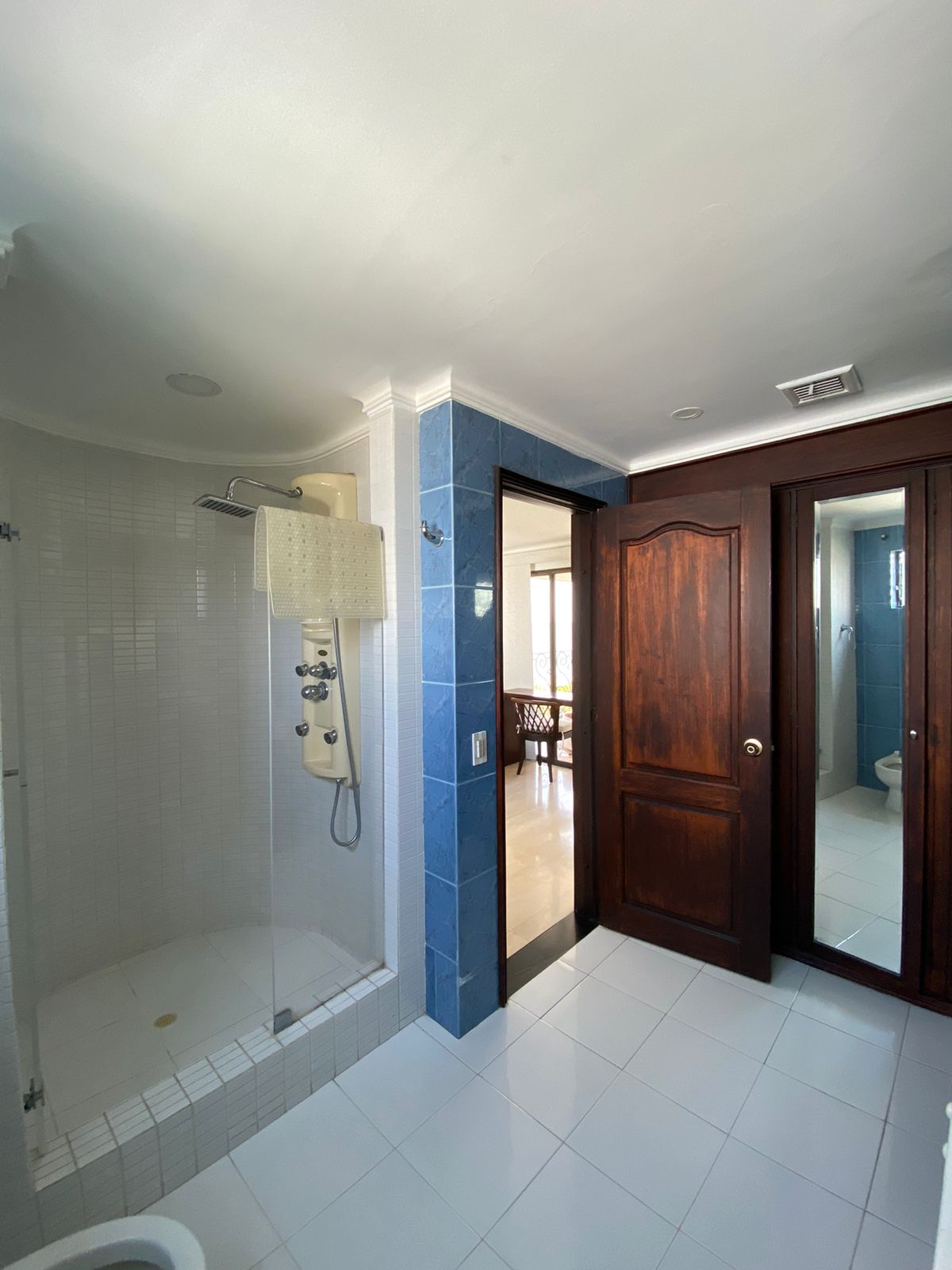 APARTAMENTO EN VENTA CASTILLOGRANDE - CARTAGENA