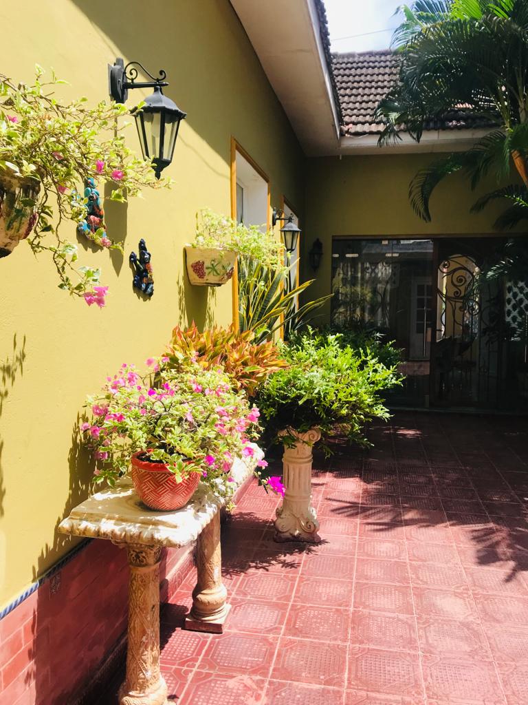 CASA EN VENTA  MANGA  – CARTAGENA