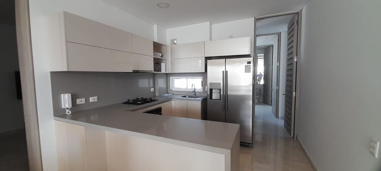 APARTAMENTO AMOBLADO EN VENTA, BOCAGRANDE - CARTAGENA