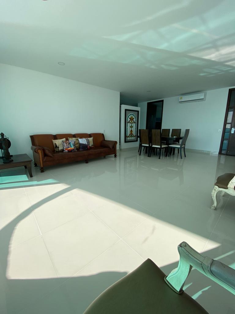 APARTAMENTO EN VENTA CASTILLOGRANDE - CARTAGENA