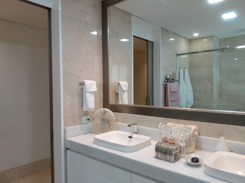 APARTAMENTO EN VENTA CASTILLOGRANDE - CARTAGENA