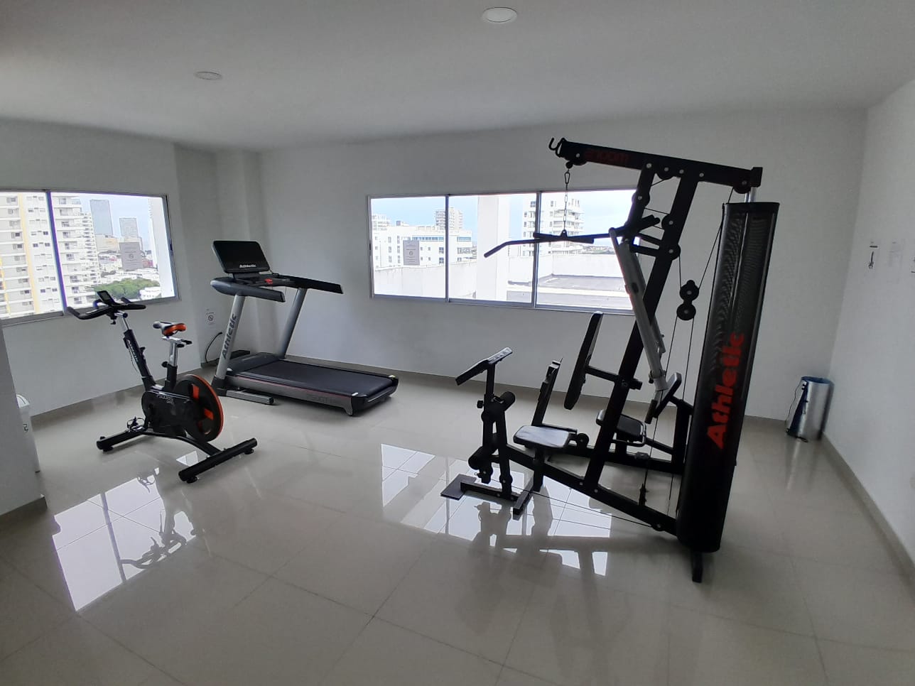 APARTAMENTO EN VENTA MANGA  - CARTAGENA