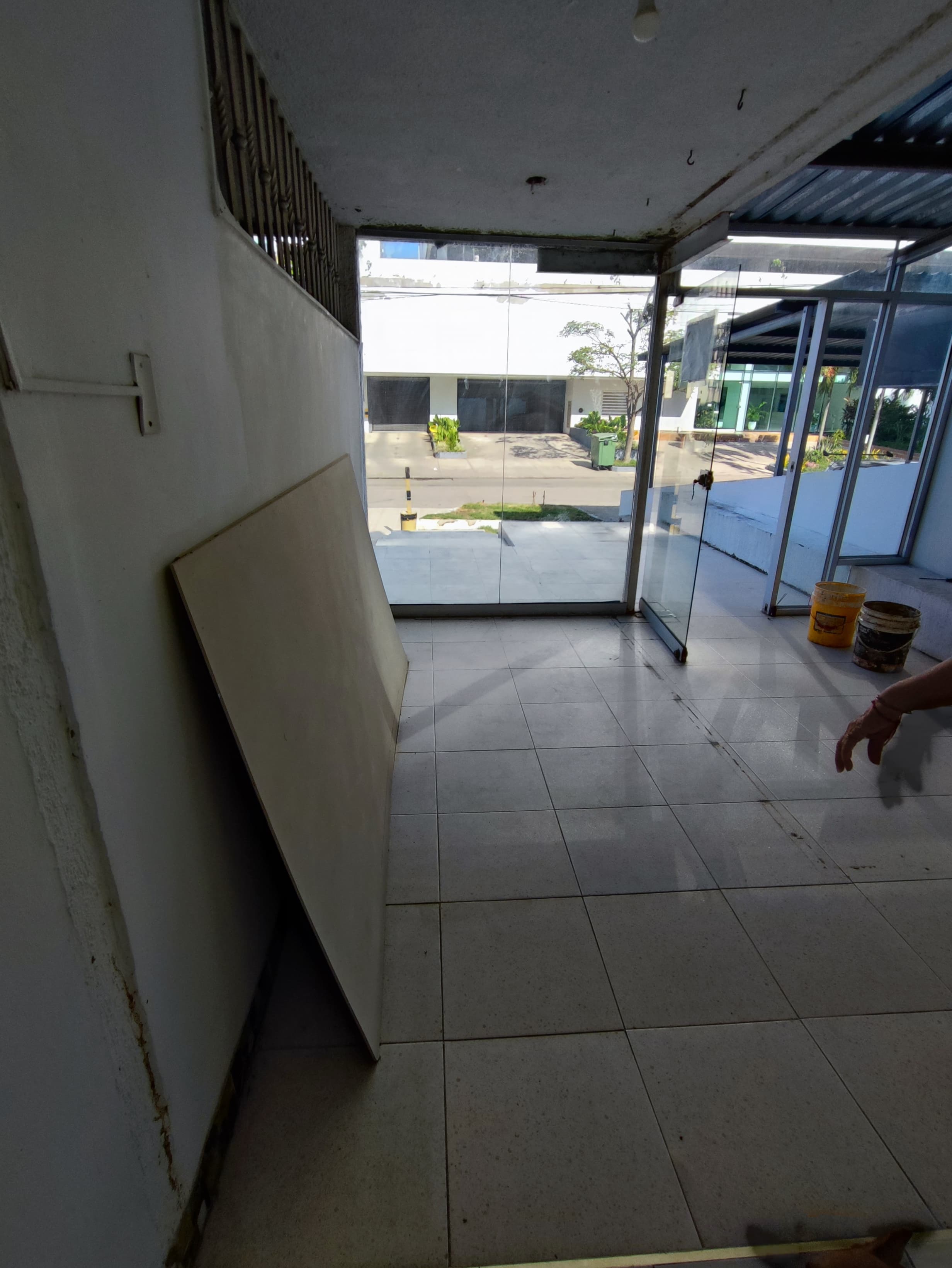 LOCAL EN ARRIENDO BOCAGRANDE - CARTAGENA