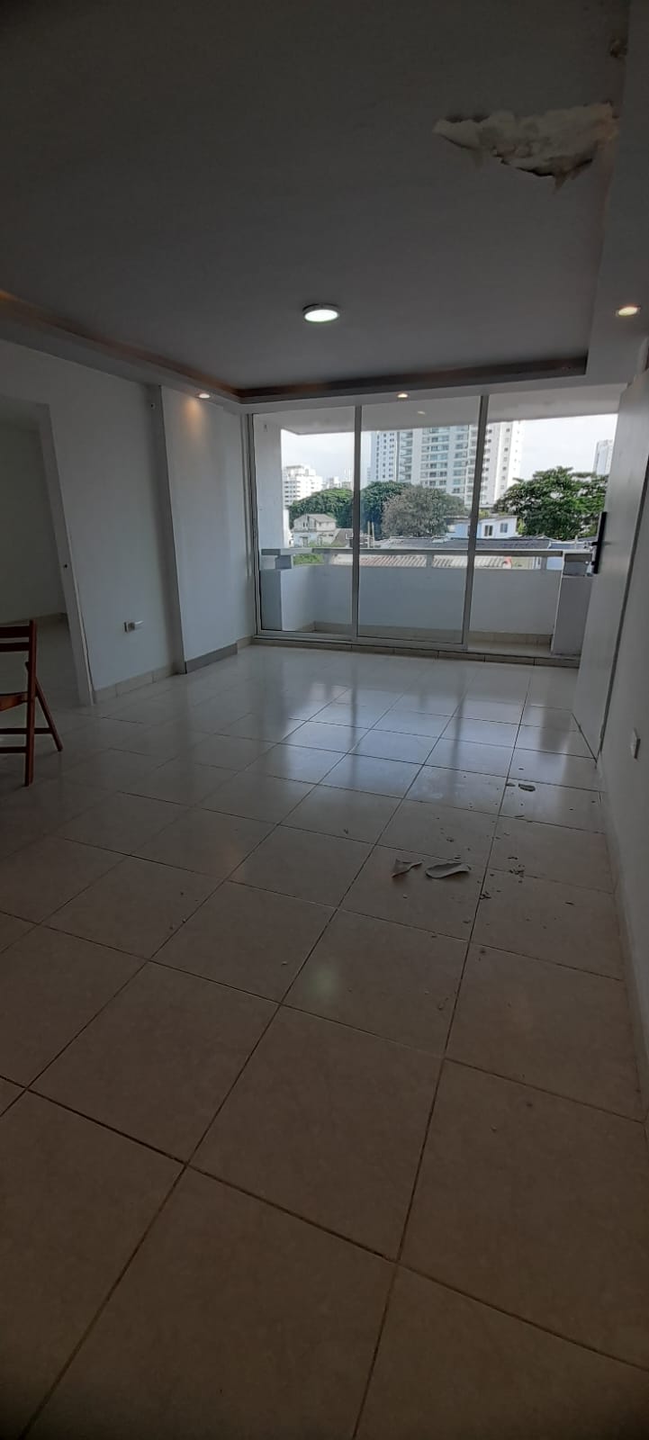 ARRIENDO APARTAMENTO MANGA