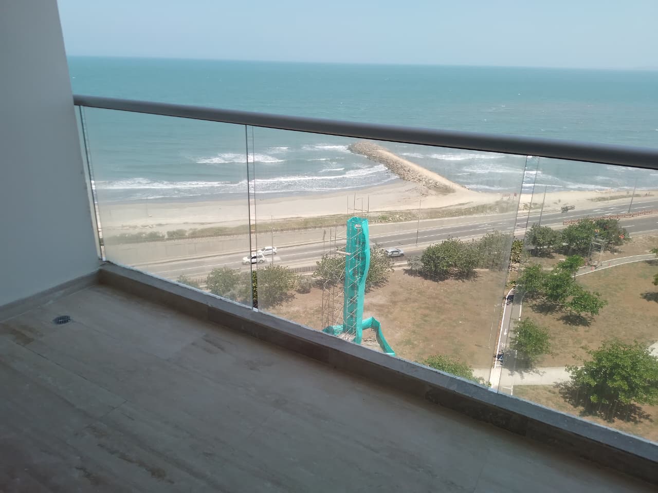 APARTAESTUDIO EN VENTA CRESPO - CARTAGENA