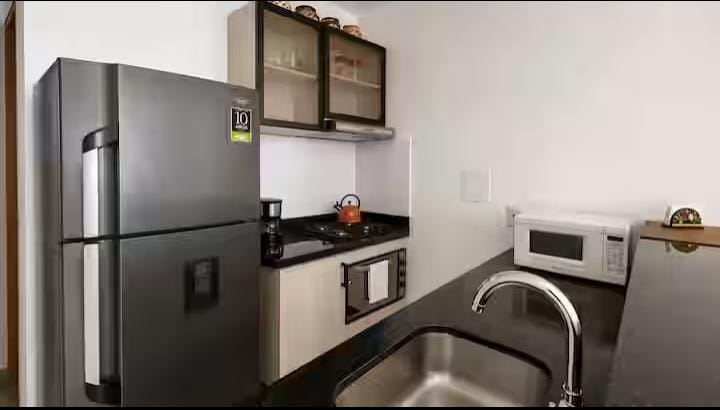APARTAMENTO EN VENTA CASTILLOGRANDE USO TURISTICO - CARTAGENA