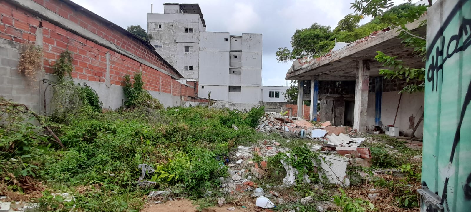 VENDO LOTE EN BARRIO ESPAÑA -  CARTAGENA