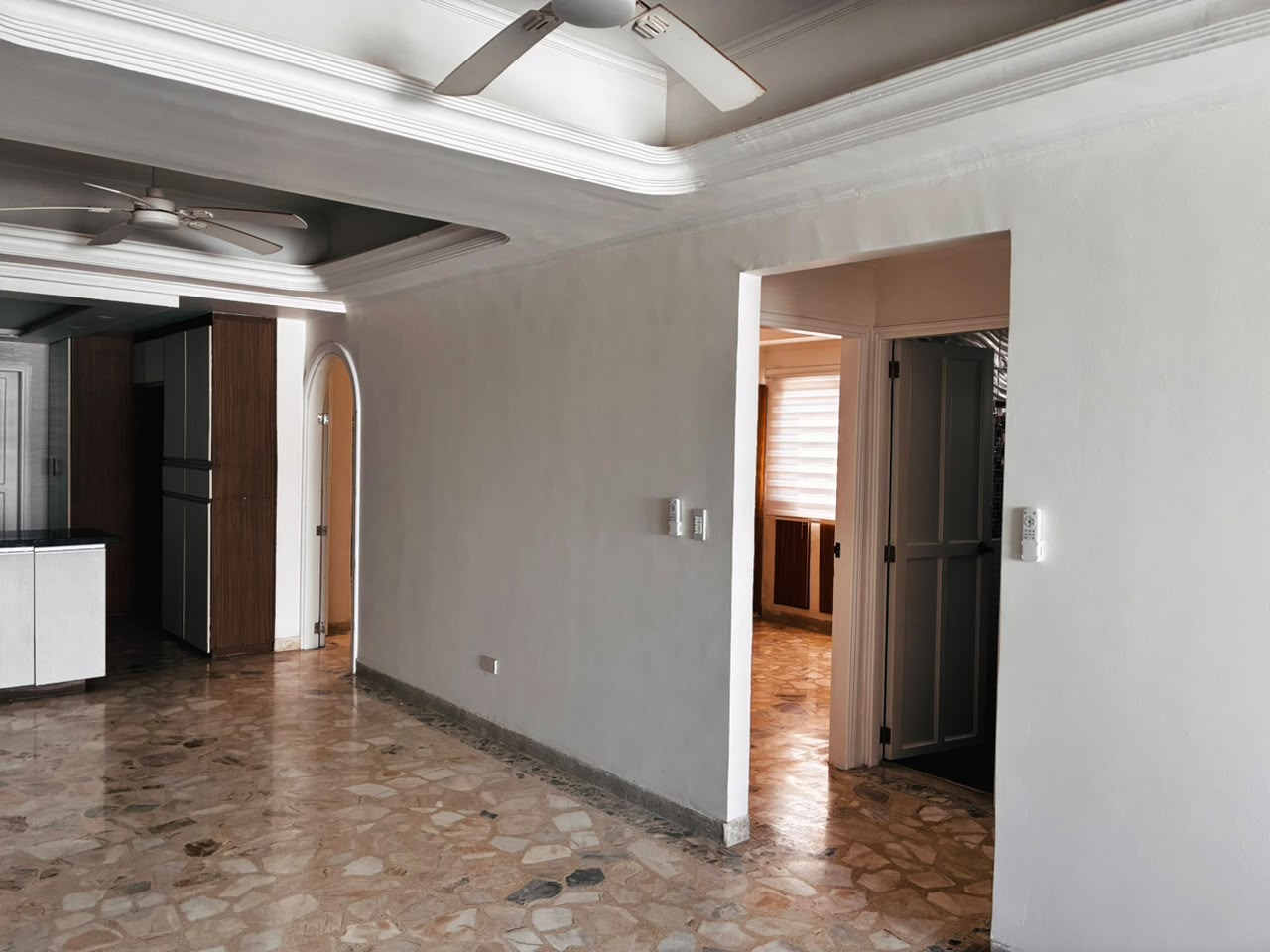 APARTAMENTO EN VENTA MAS APARTAESTUDIO EN CASTILLOGRANDE-CARTAGENA