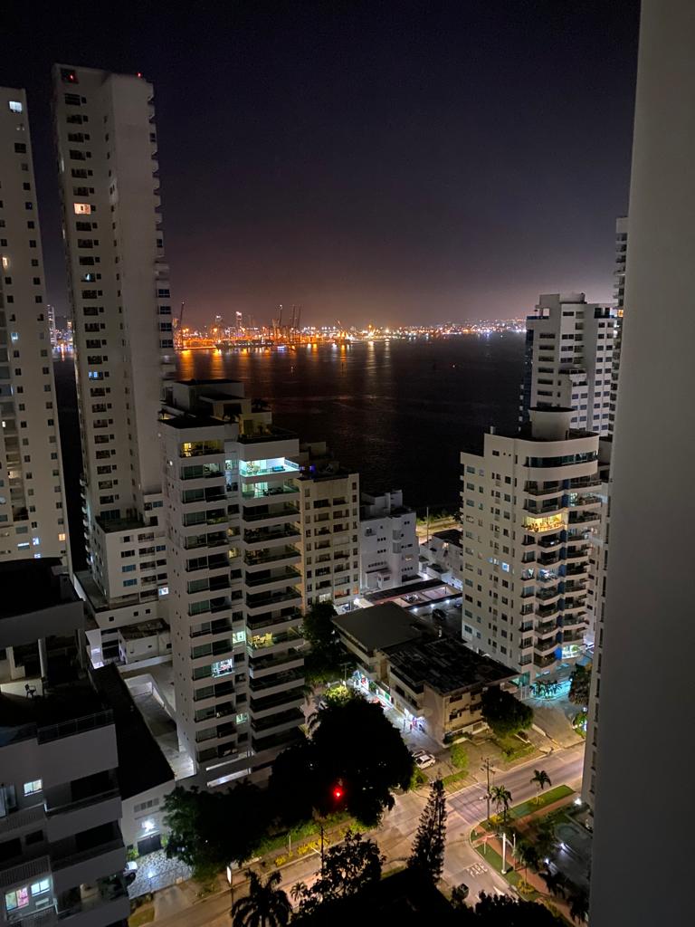 APARTAMENTO EN VENTA CASTILLOGRANDE - CARTAGENA