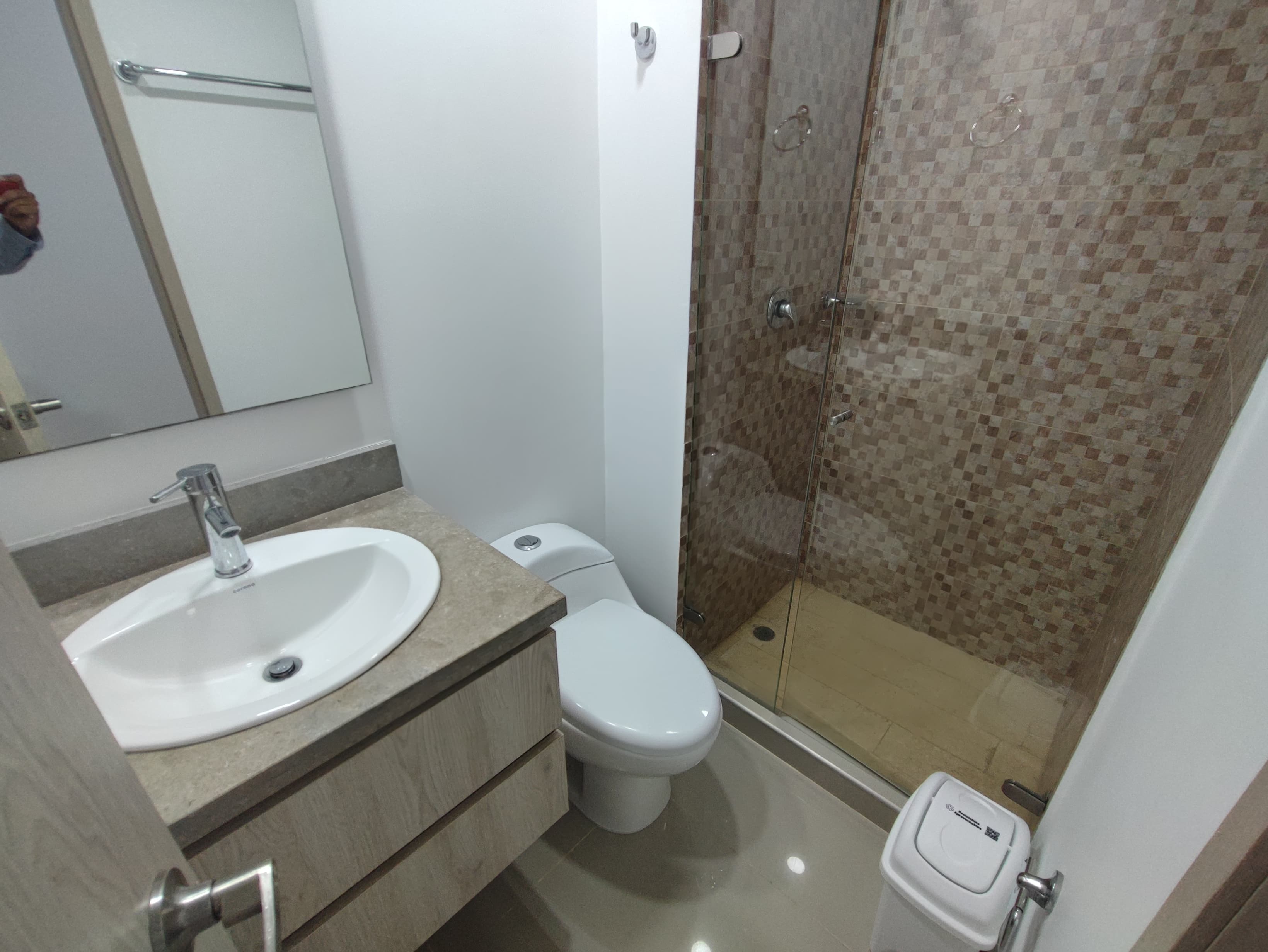 Apartamento en Serena del Mar - Permuta Local En B/quilla o Cartagena