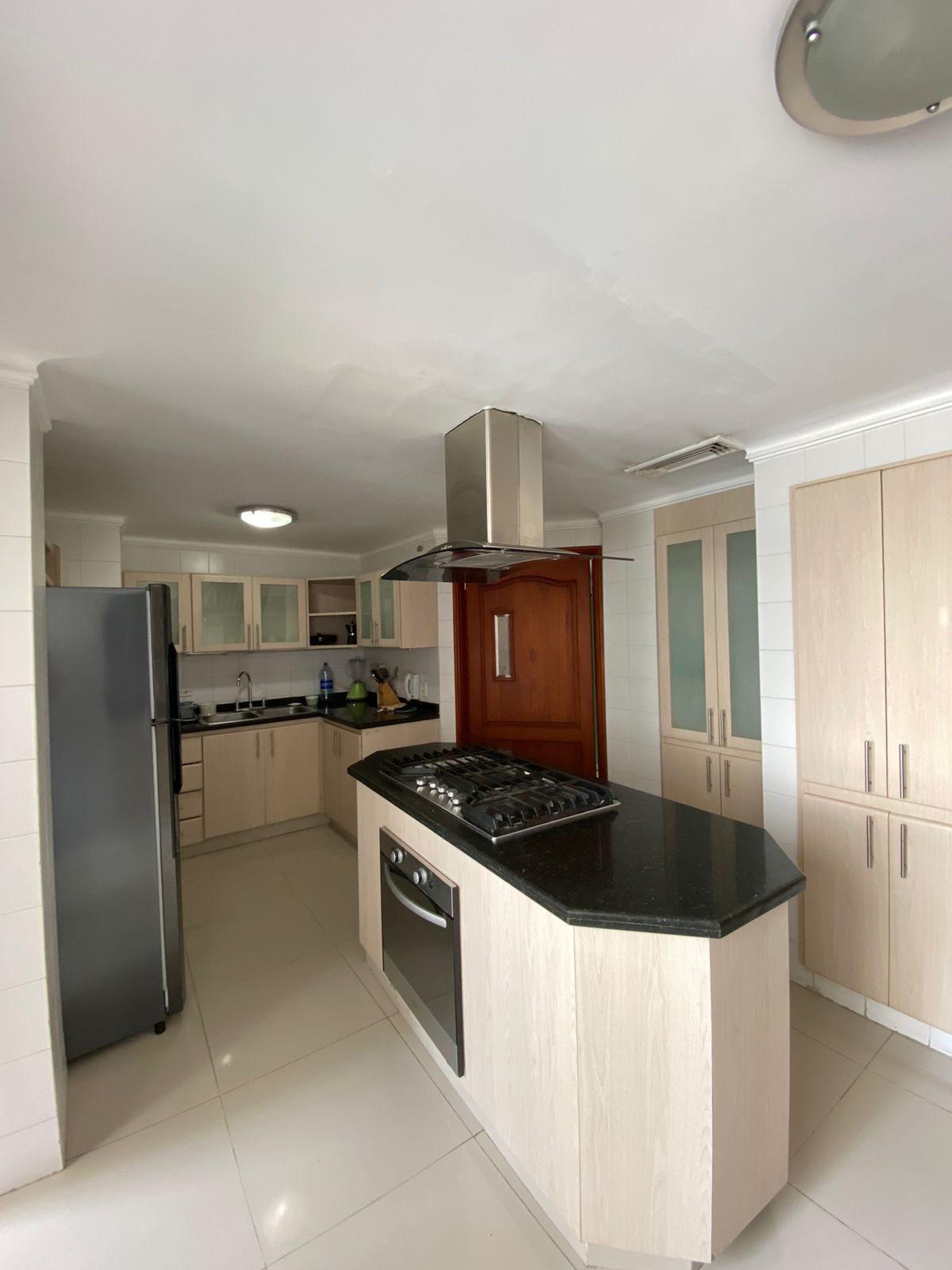 APARTAMENTO EN VENTA CASTILLOGRANDE - CARTAGENA