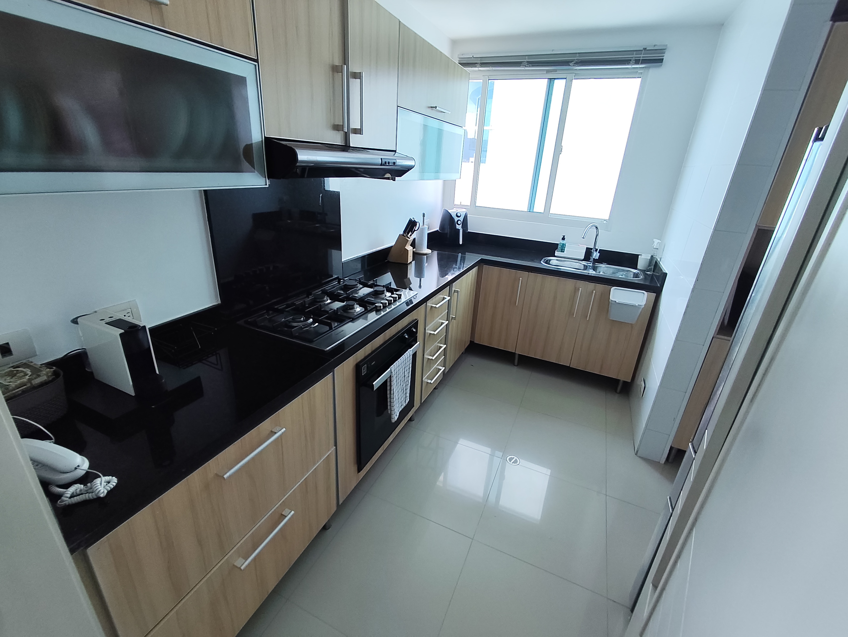 APARTAMENTO AMOBLADO EN ARRIENDO CASTILLOGRANDE - CARTAGENA