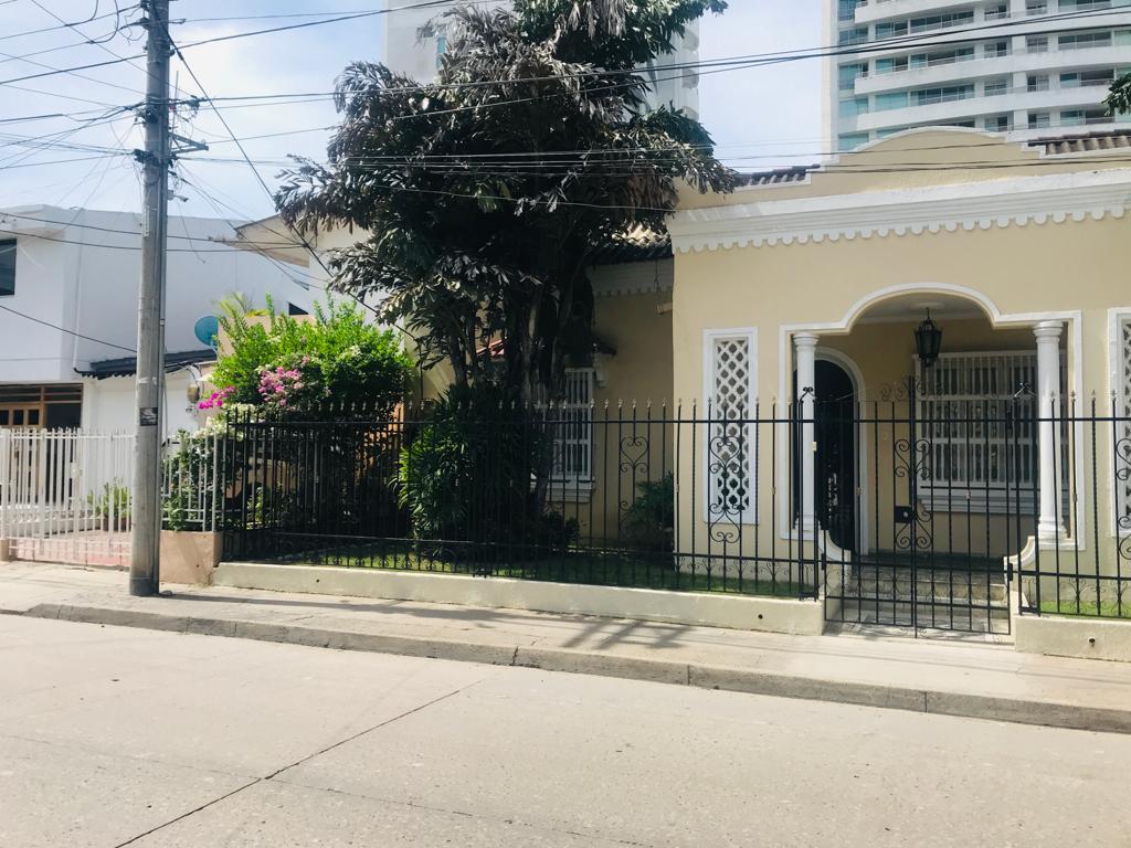 CASA EN VENTA  MANGA  – CARTAGENA