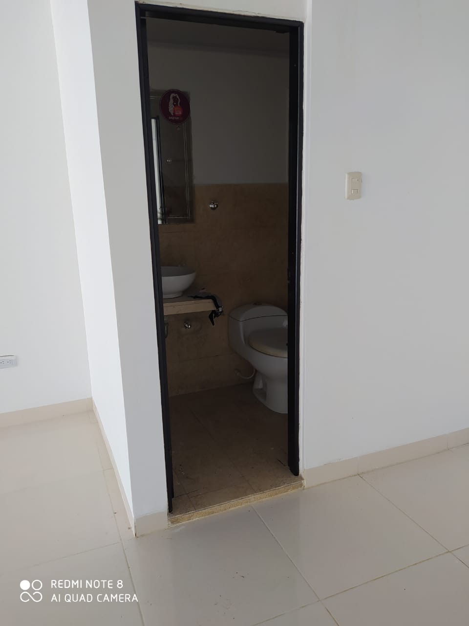 ARRIENDO LOCAL PIE DE LA POPA - CARTAGENA