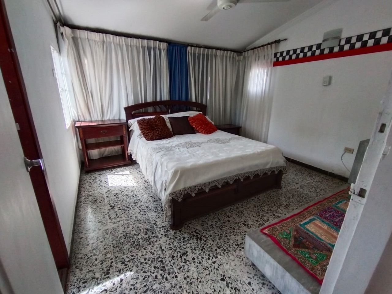 CASA EN VENTA MANGA - CARTAGENA