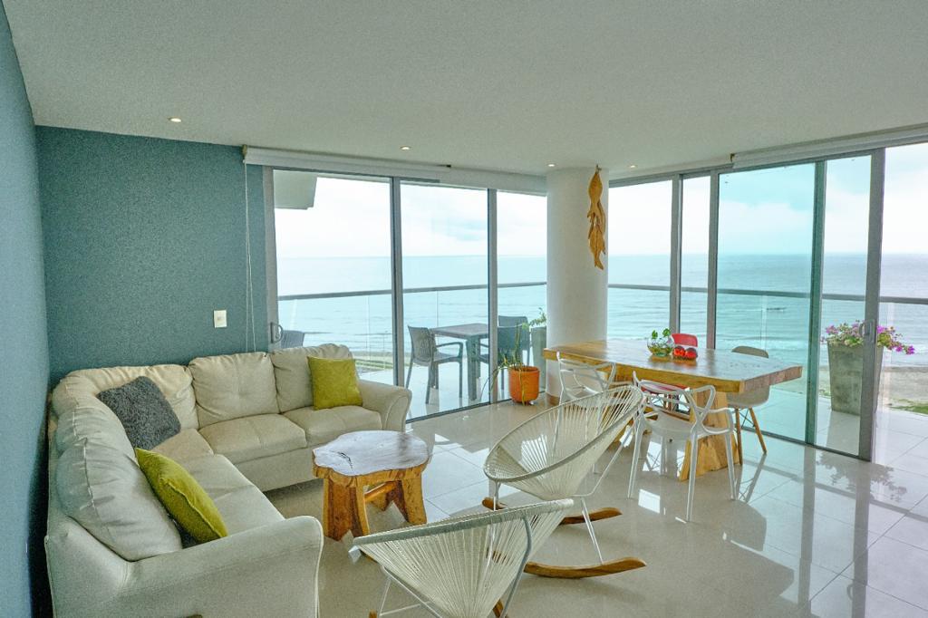 APARTAMENTO EN VENTA, CRESPO - CARTAGENA