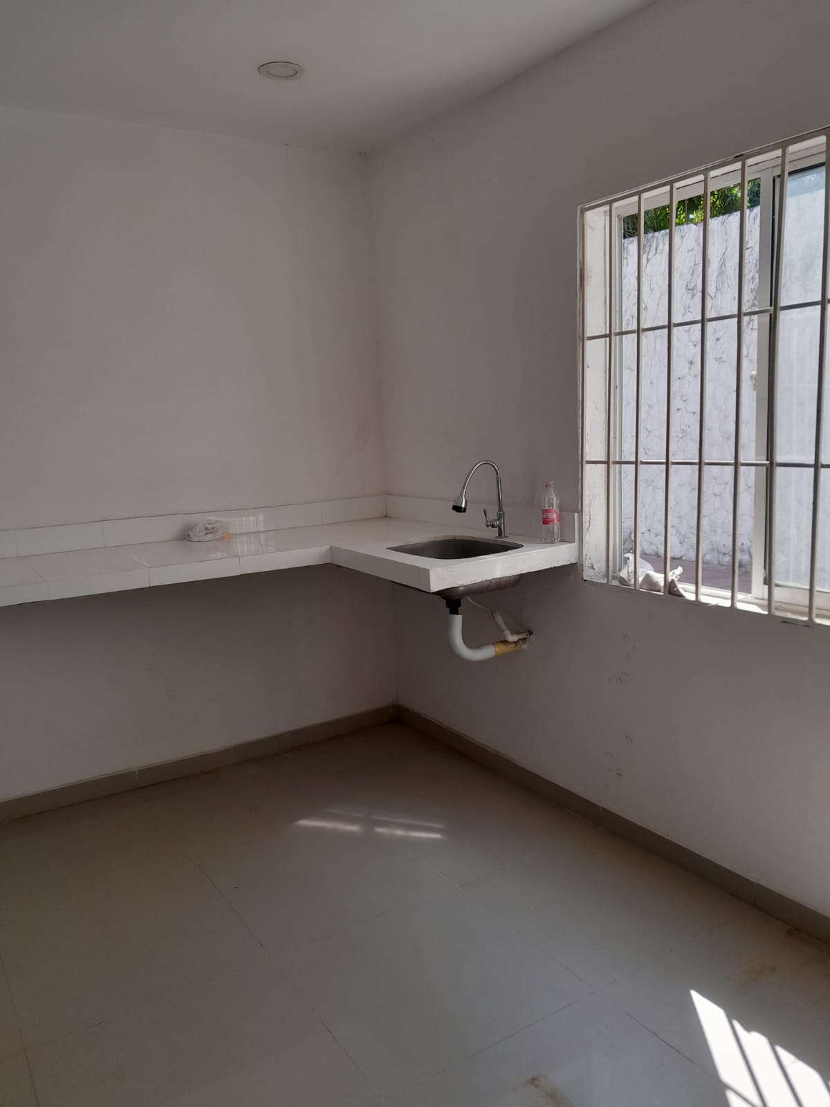 LOCAL EN VENTA, CEBALLOS - CARTAGENA