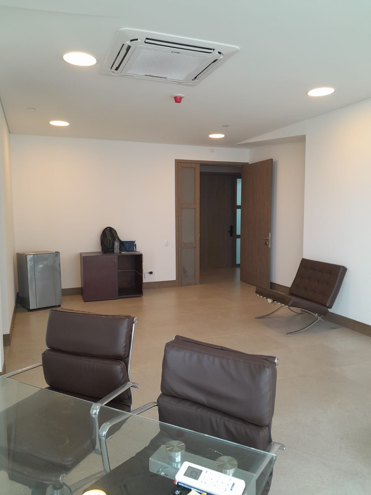 OFICINA EN ARRIENDO, BOCAGRANDE - CARTAGENA