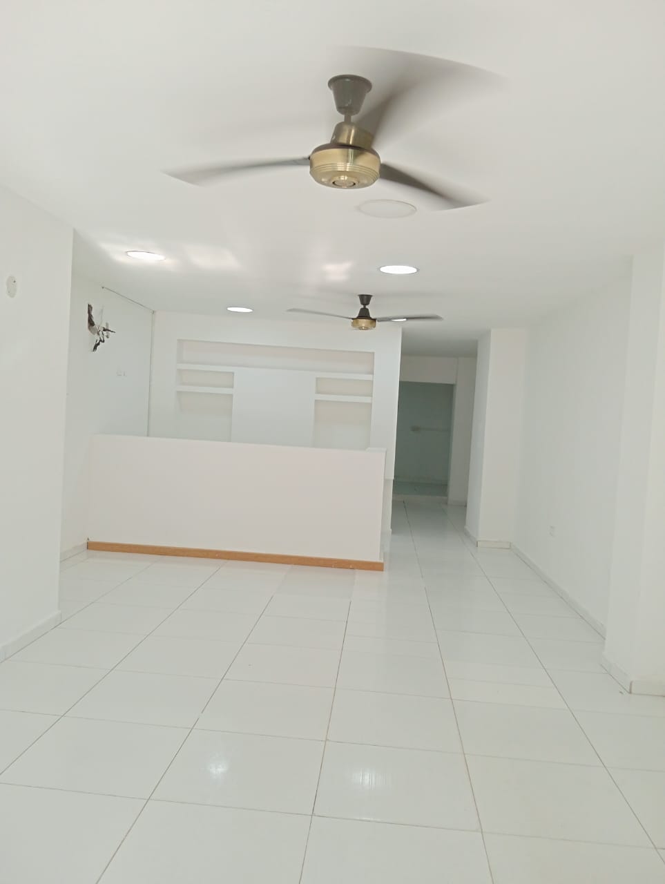 LOCAL EN VENTA BLAS DE LEZO - CARTAGENA