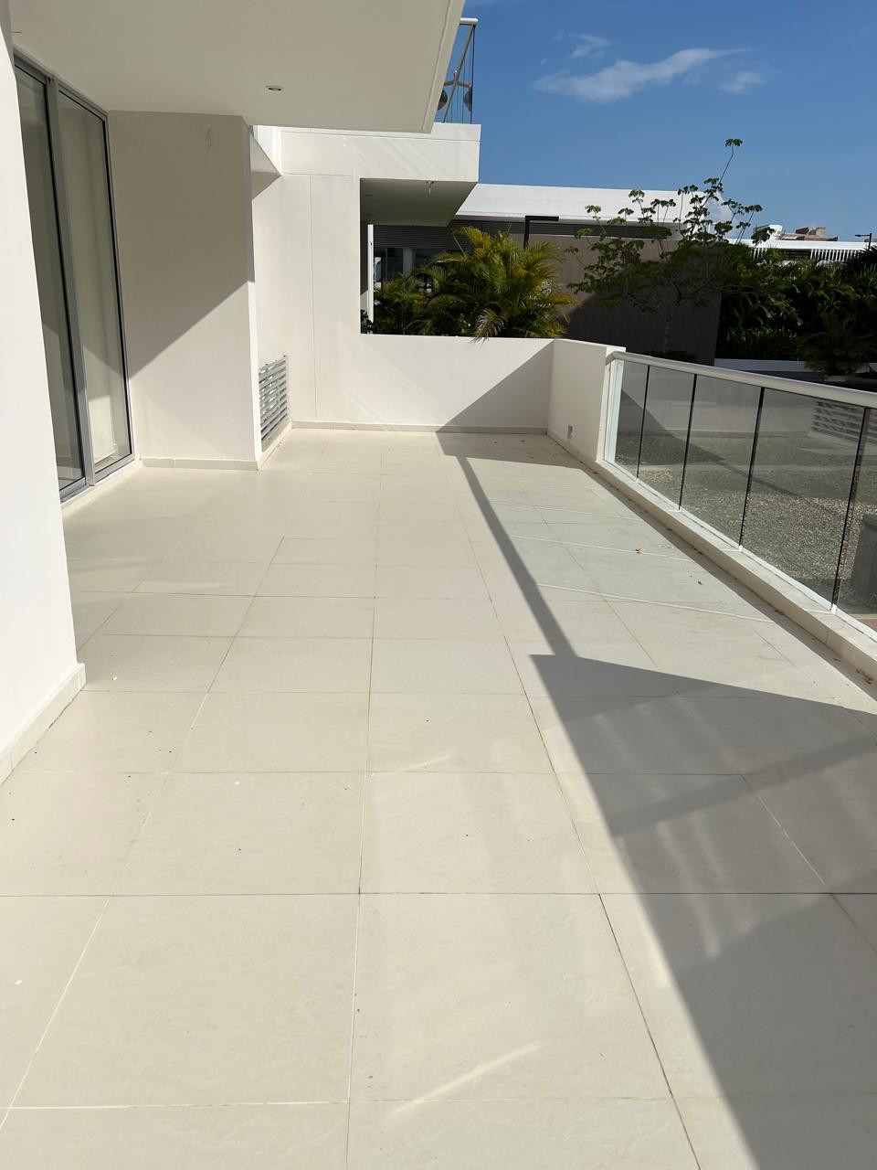 APARTAMENTO EN VENTA SERENA DEL MAR  - CARTAGENA