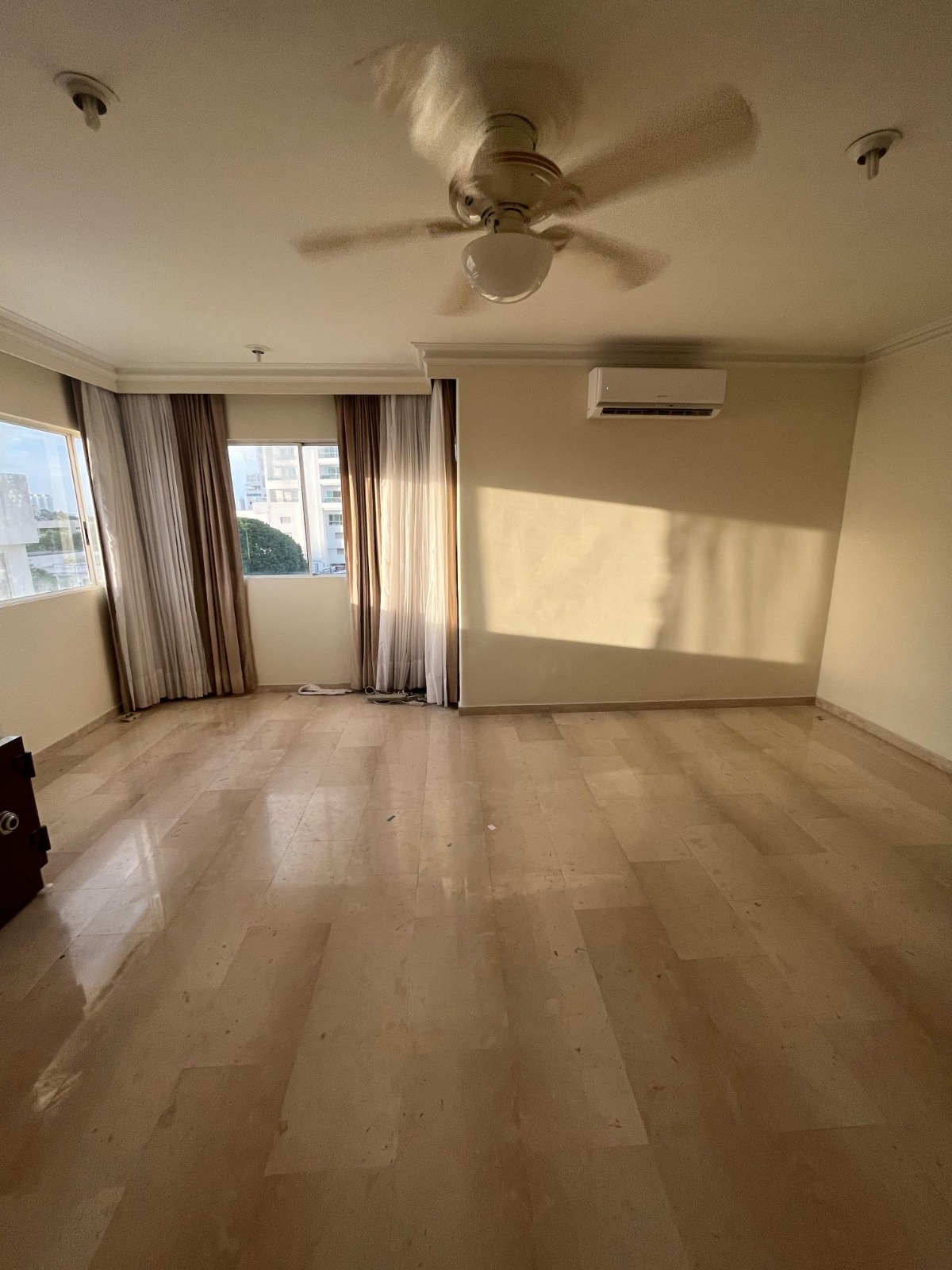 APARTAMENTO EN ARRIENDO MANGA - CARTAGENA