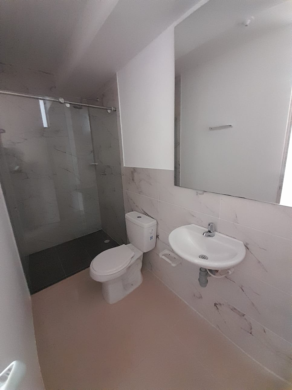 APARTAMENTO PARA ARRIENDO EN LA CAROLINA