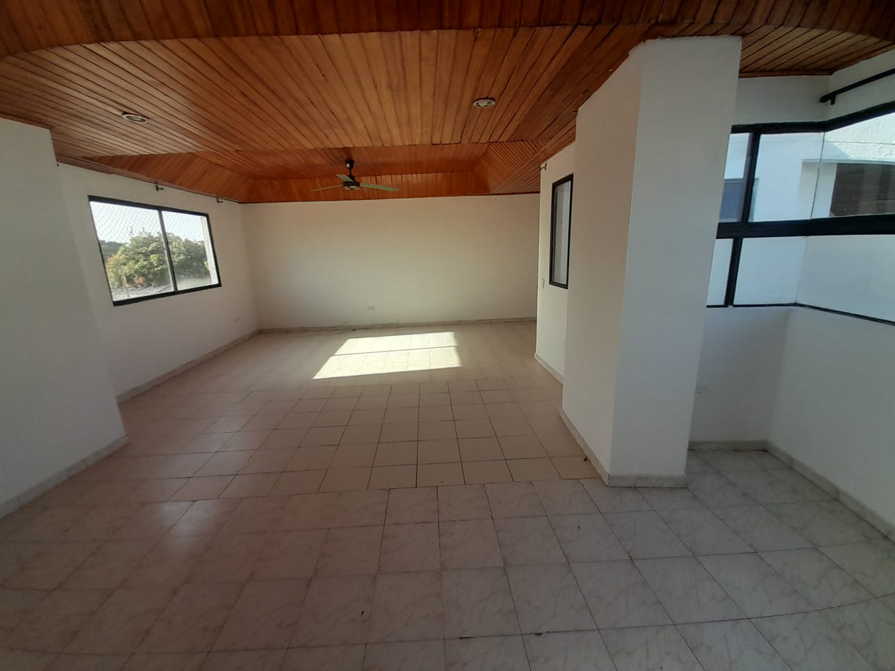 Apartamento para Arriendo en Crespo Cartagena