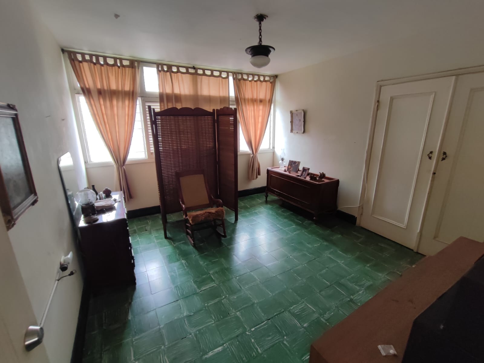 CASA COMERCIAL EN ARRIENDO MANGA  – CARTAGENA