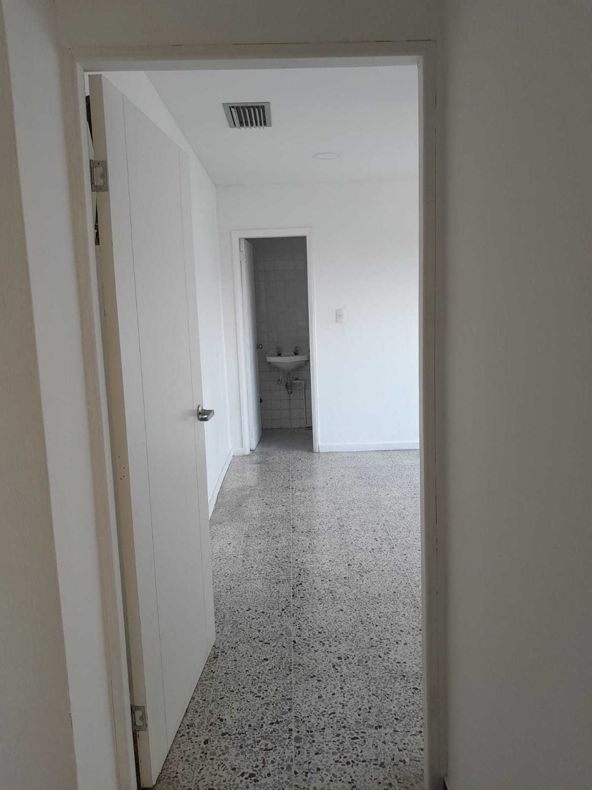 OFICINA EN ARRIENDO, CENTRO - CARTAGENA