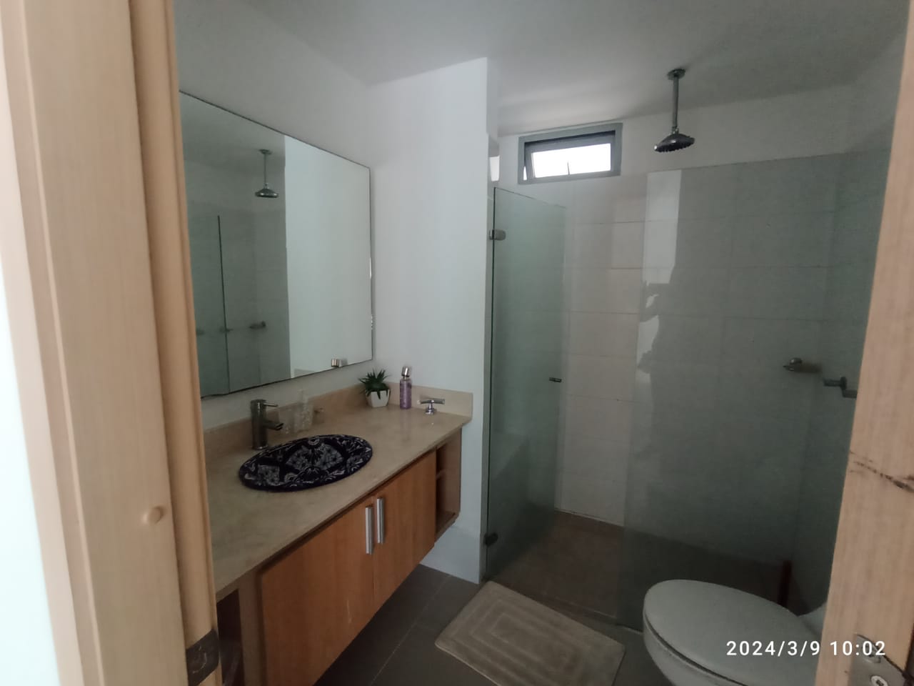 APARTAMENTO AMOBLADO EN ARRIENDO CRESPO - CARTAGENA
