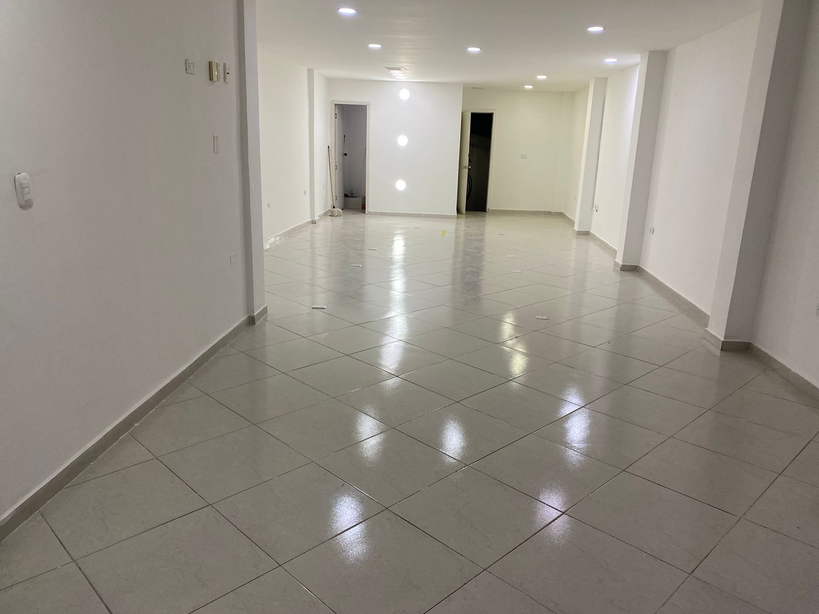 EDIFICIO EN VENTA, VILLA SANDRA - CARTAGENA