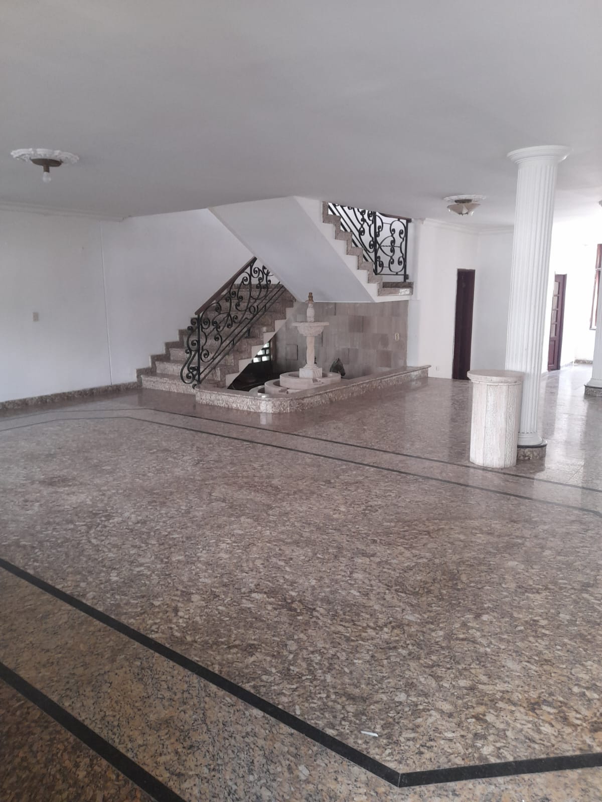 CASA EN ARRIENDO MANGA - CARTAGENA