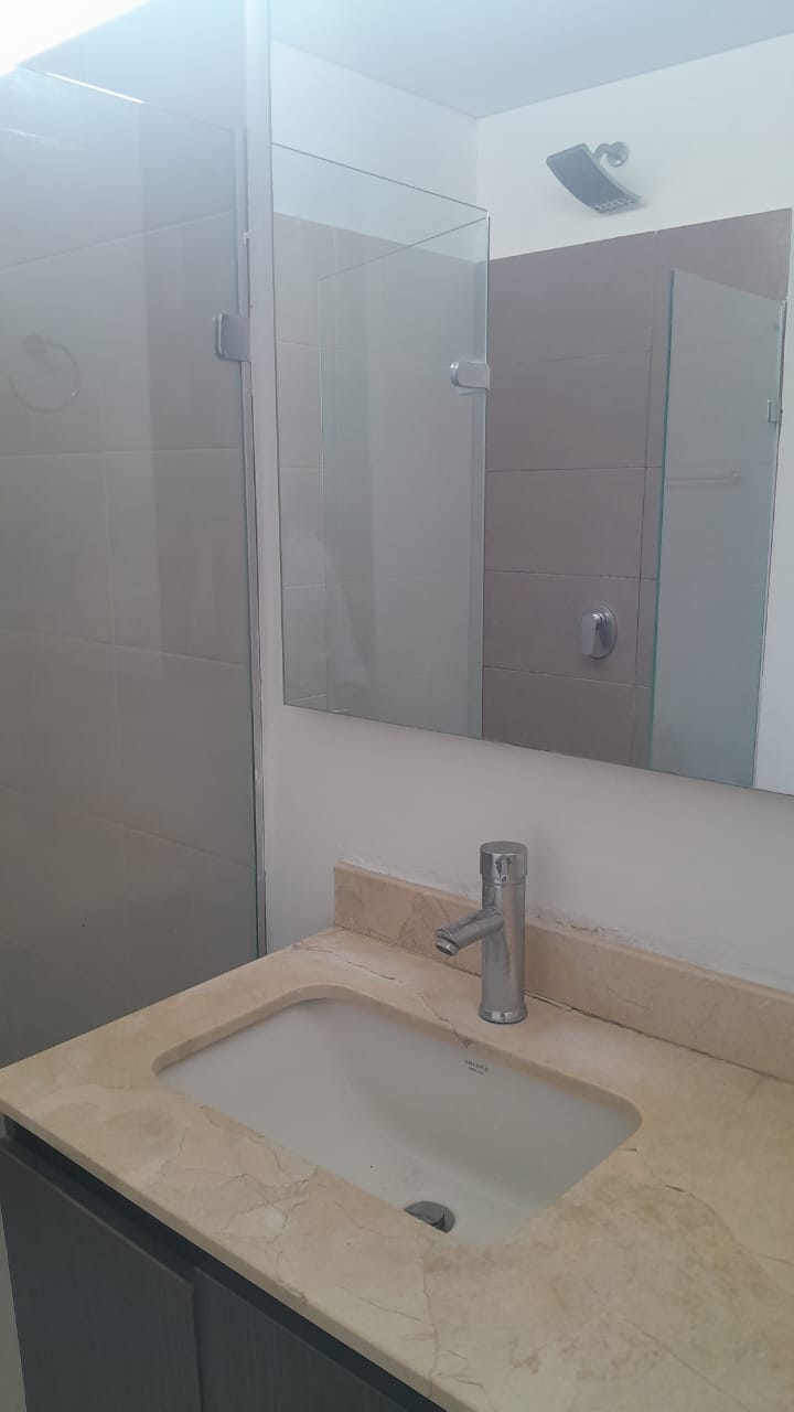 APARTAMENTO EN VENTA CRESPO - CARTAGENA