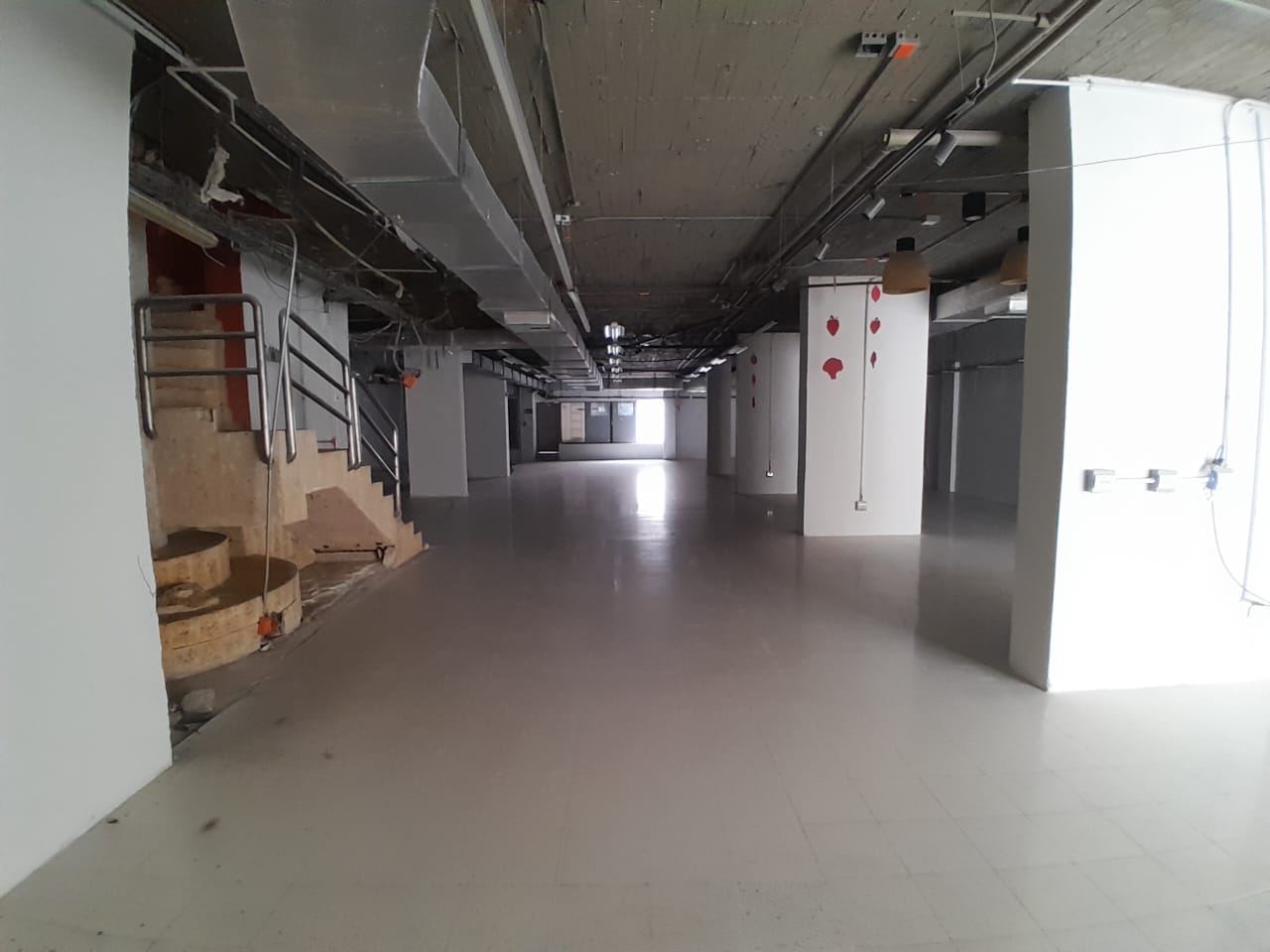 LOCAL EN ARRIENDO BOCAGRANDE - CARTAGENA