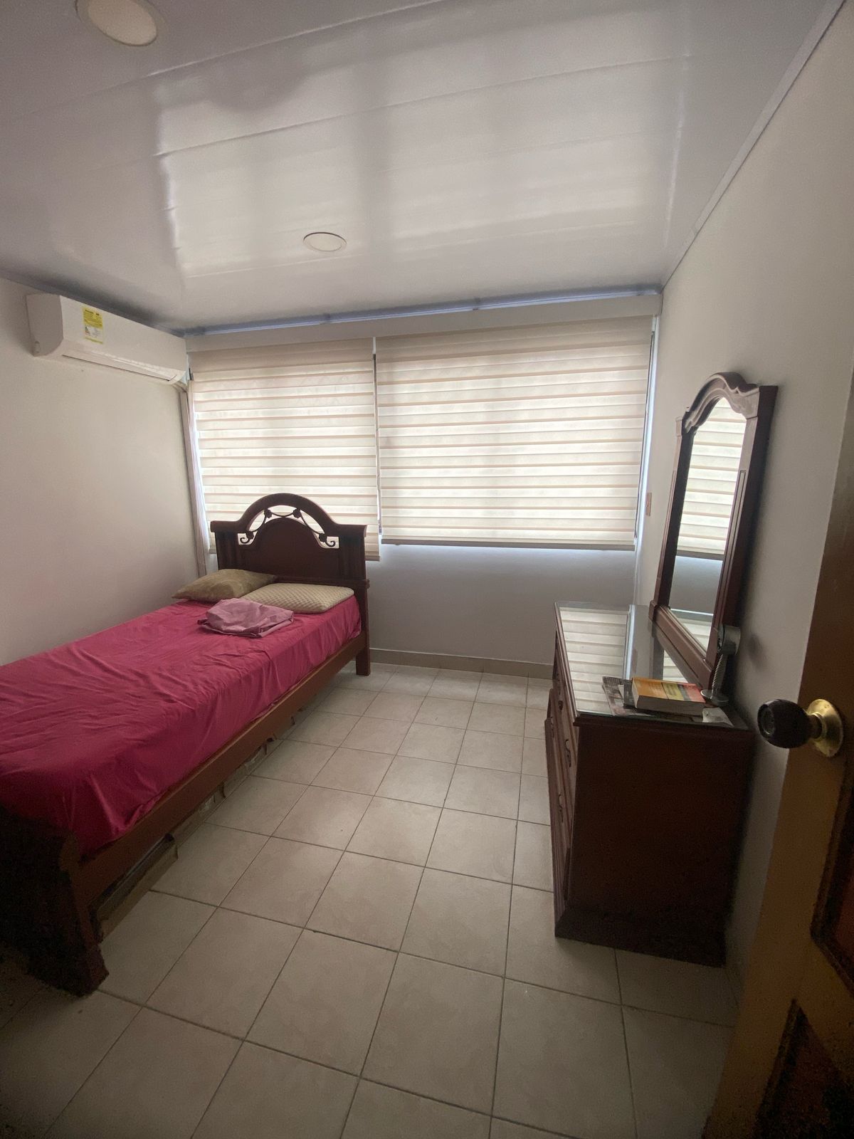 APARTAMENTO EN VENTA MANGA - CARTAGENA