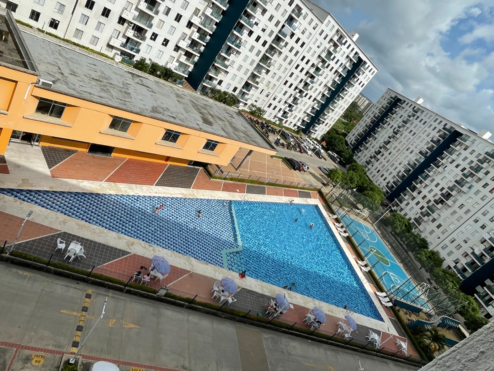 EN ARRIENDO APARTAMENTO AMOBLADO LA CAROLINA - CARTAGENA