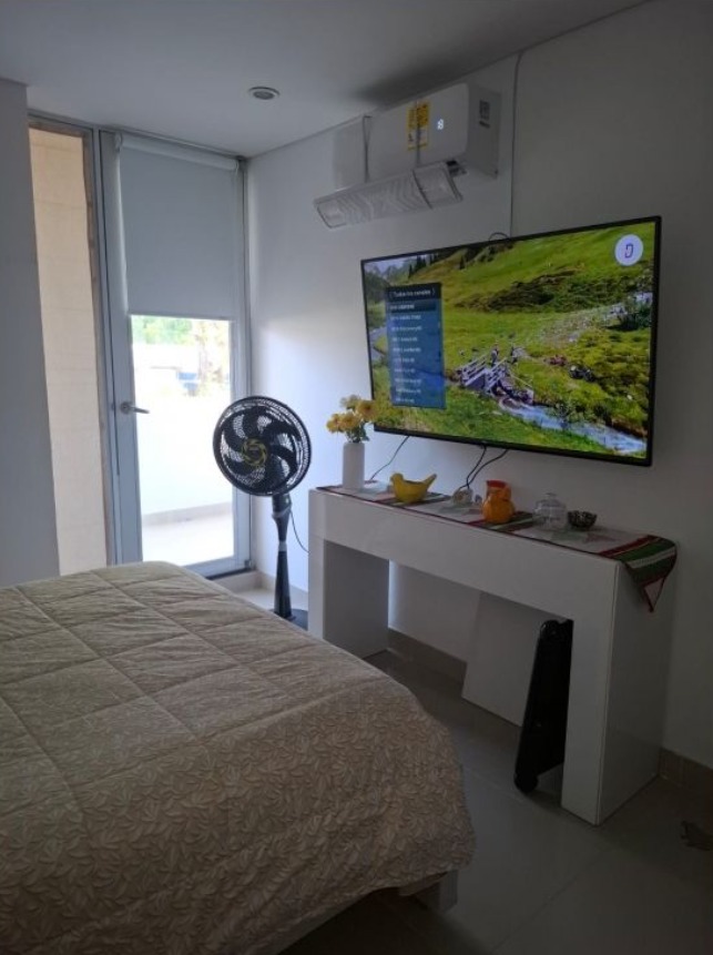 EN ARRIENDO APARTAMENTO CRESPO - CARTAGENA