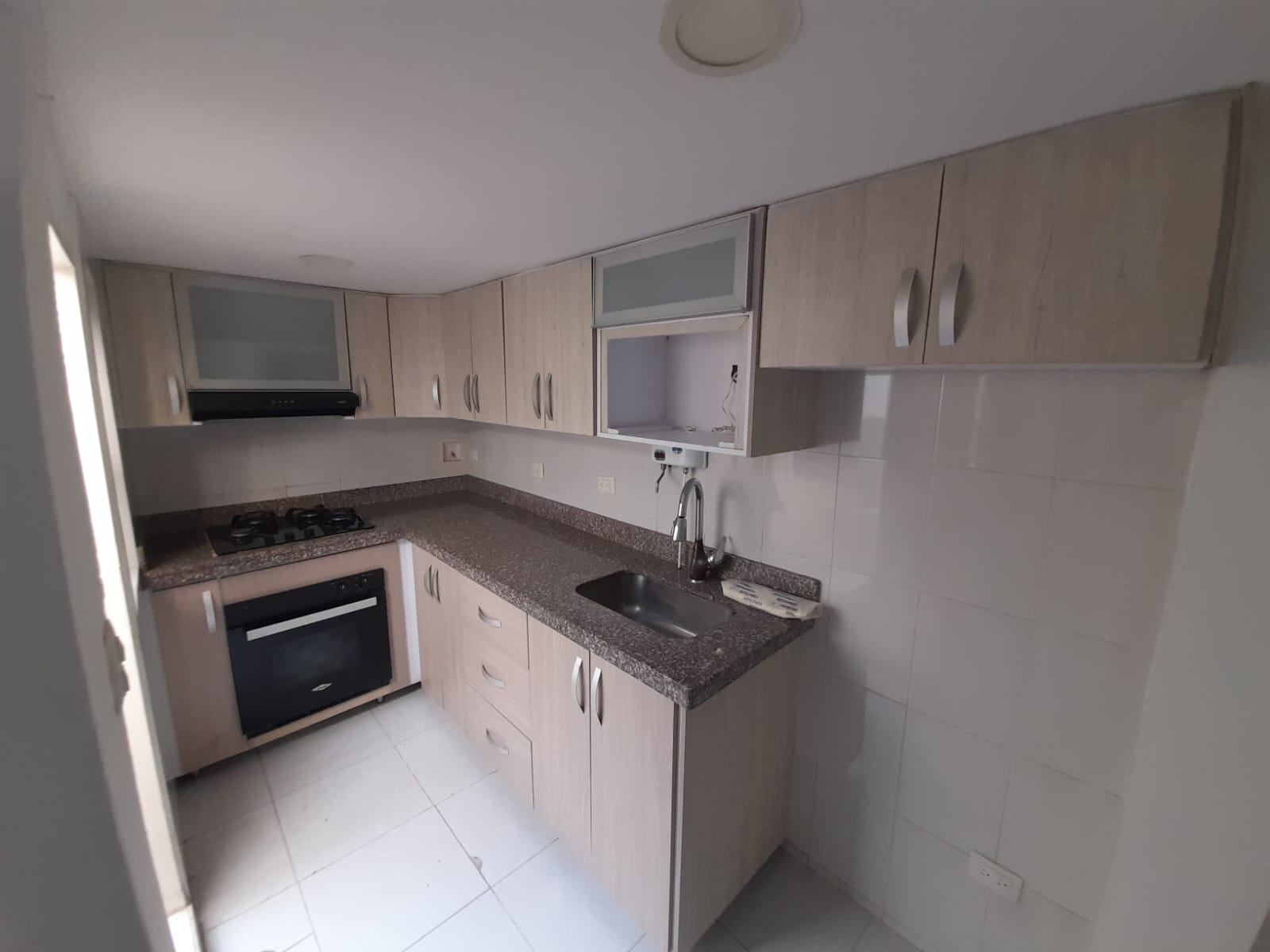 EN VENTA CASA ALMIRANTE COLON - CARTAGENA