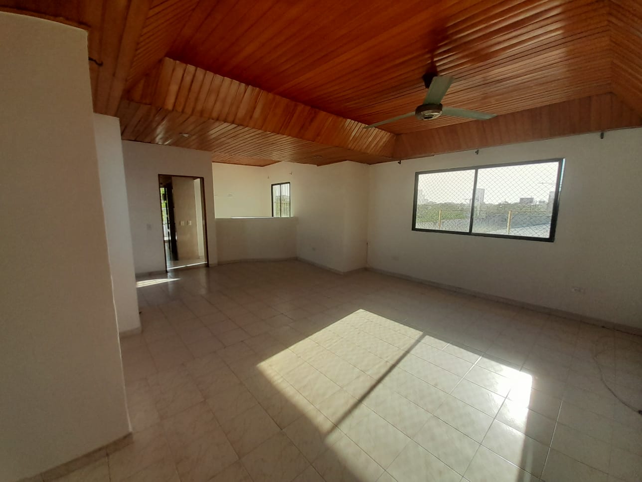 Apartamento para Arriendo en Crespo Cartagena
