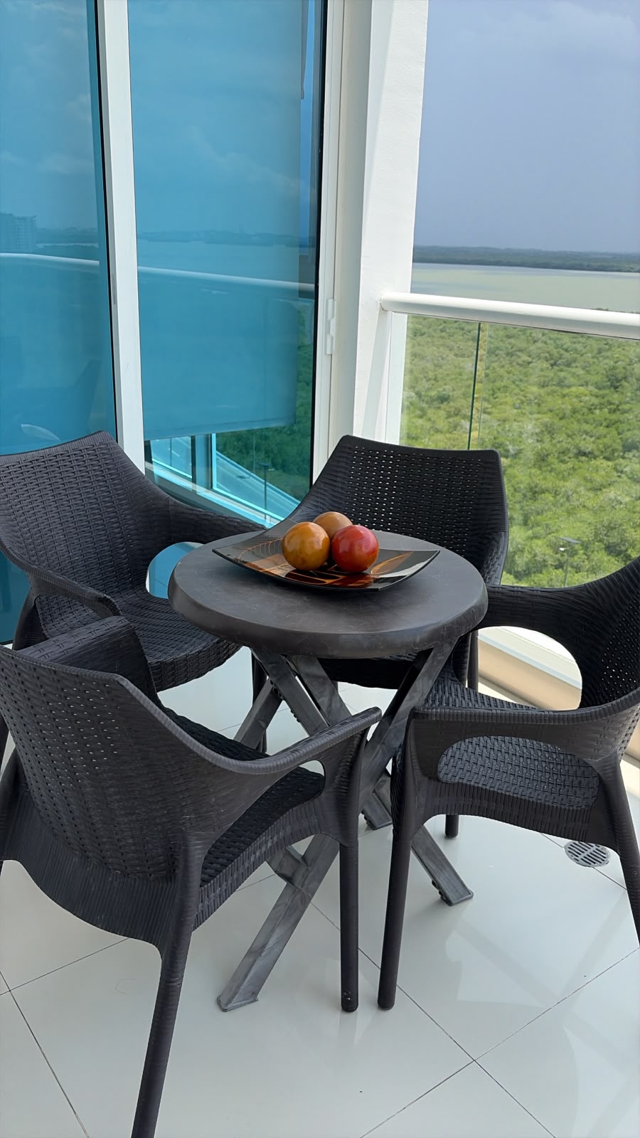 ARRIENDO APARTAMENTO AMOBLADO LA BOQUILLA