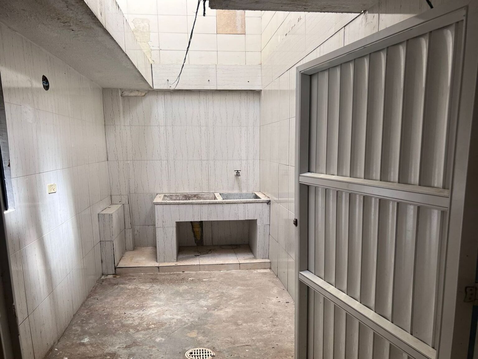 APARTAMENTO PARA ARRIENDO EN PIE DE LA POPA  CARTAGENA