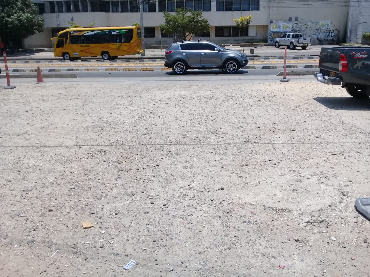 VENTA LOCAL BODEGA- PIE DE LA POPA AV PEDRO DE HEREDIA