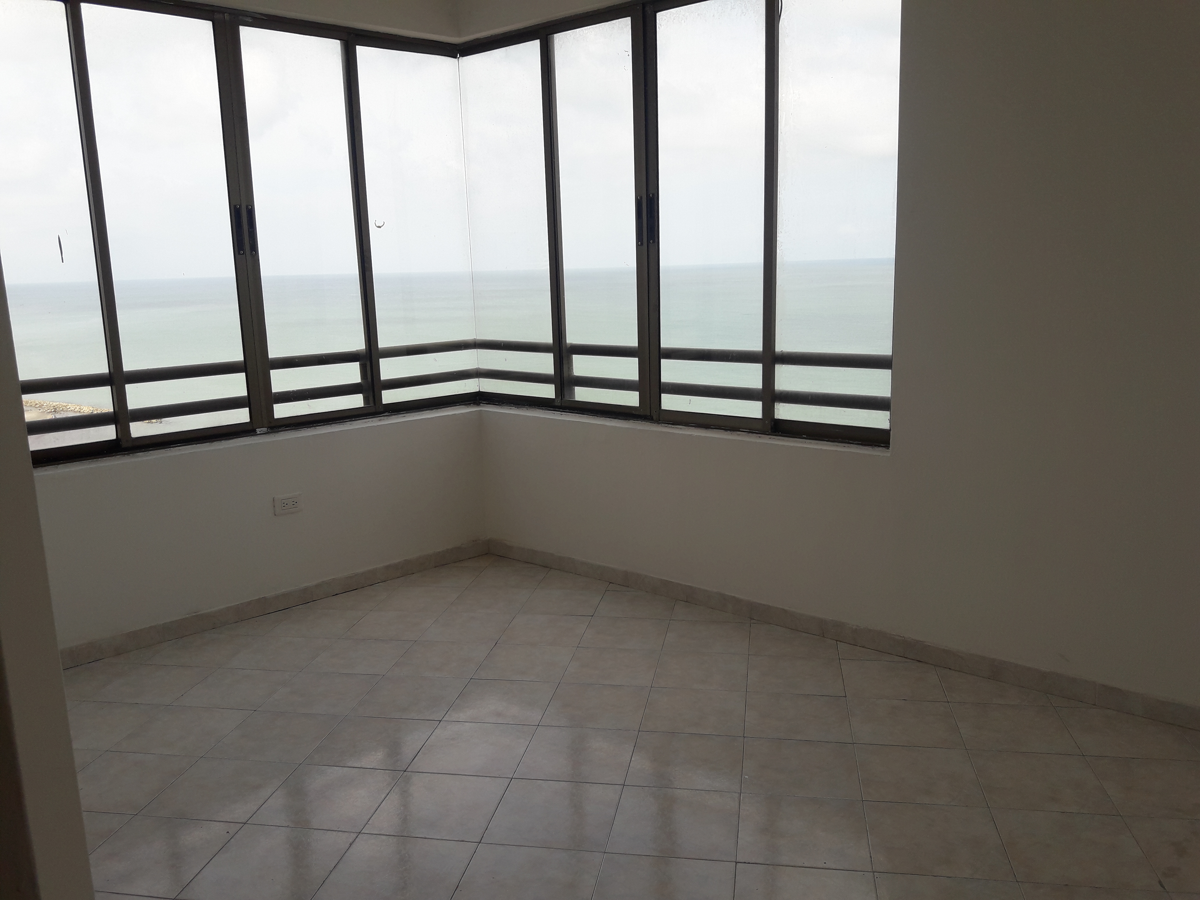 APARTAMENTO EN VENTA MARBELLA - CARTAGENA