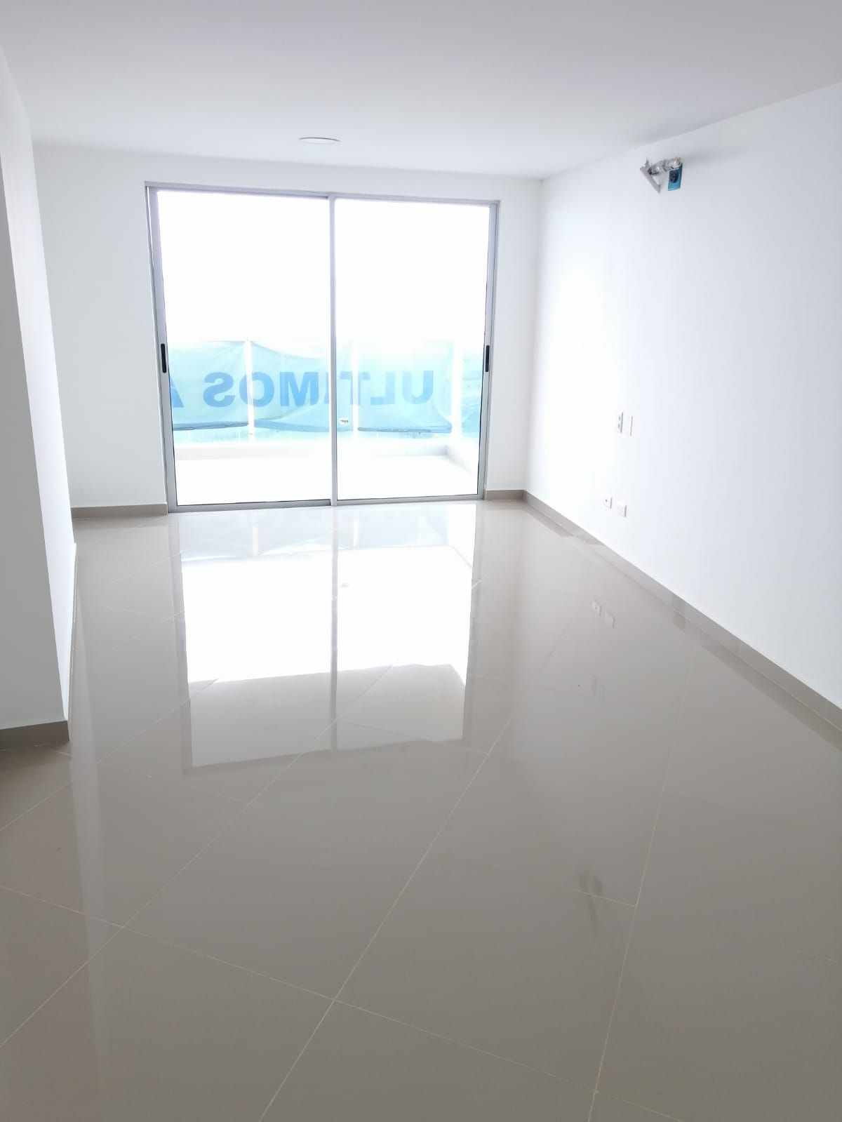 APARTAMENTO EN VENTA CRESPO - CARTAGENA