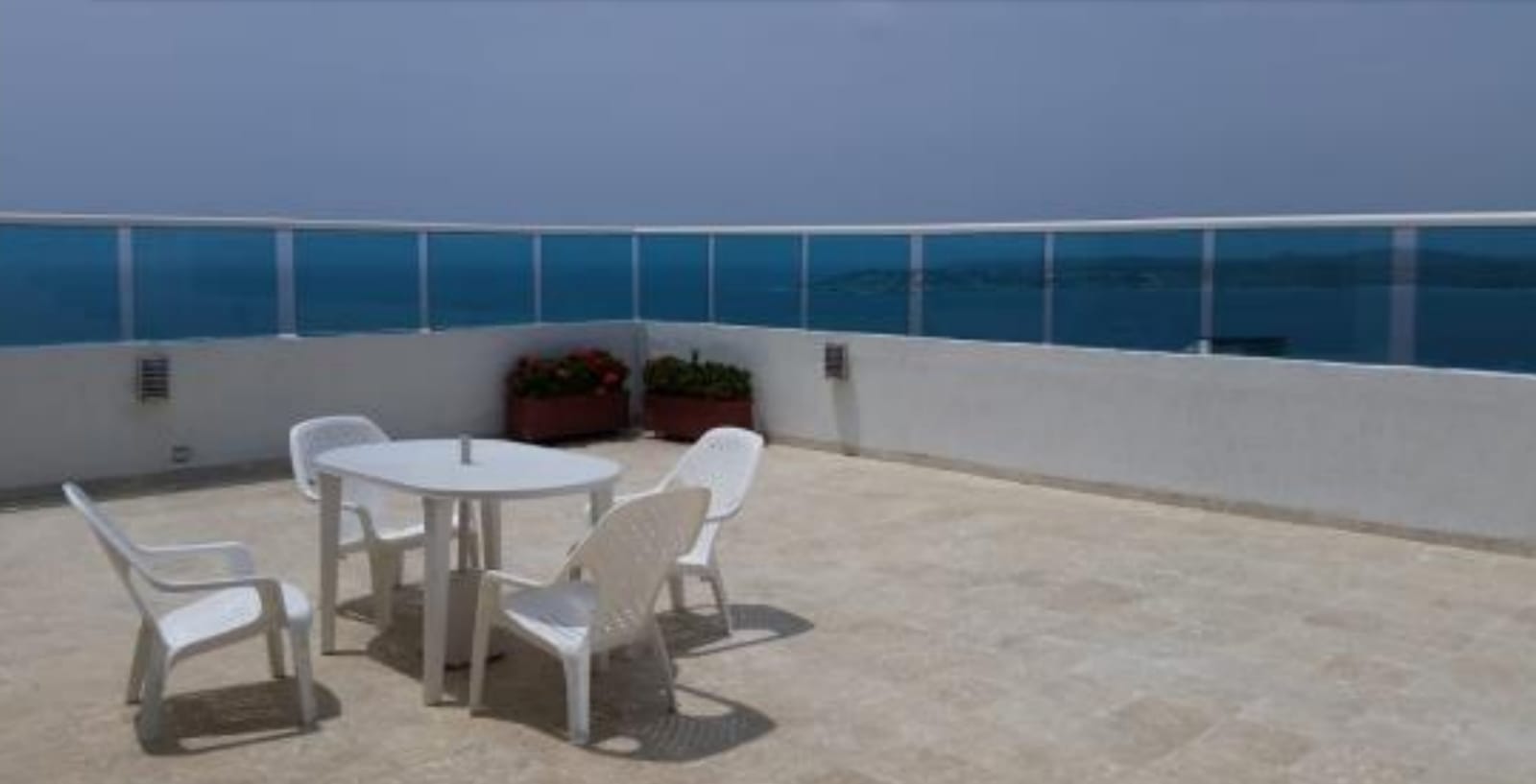 PENTHOUSE EN VENTA  EL LAGUITO - CARTAGENA