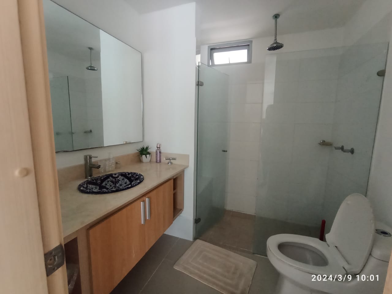 APARTAMENTO AMOBLADO EN ARRIENDO CRESPO - CARTAGENA