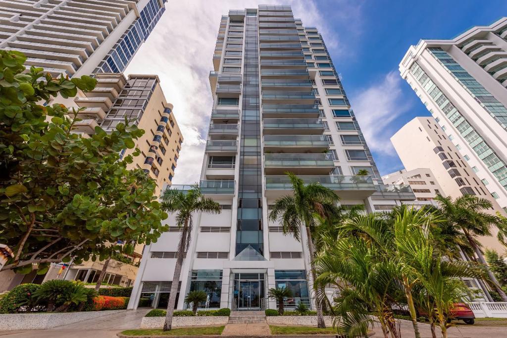 APARTAMENTO EN VENTA, BOCAGRANDE - CARTAGENA