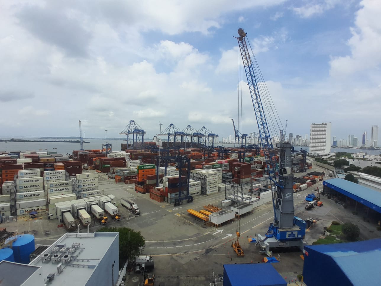 OFICINA EN VENTA MANGA - CARTAGENA