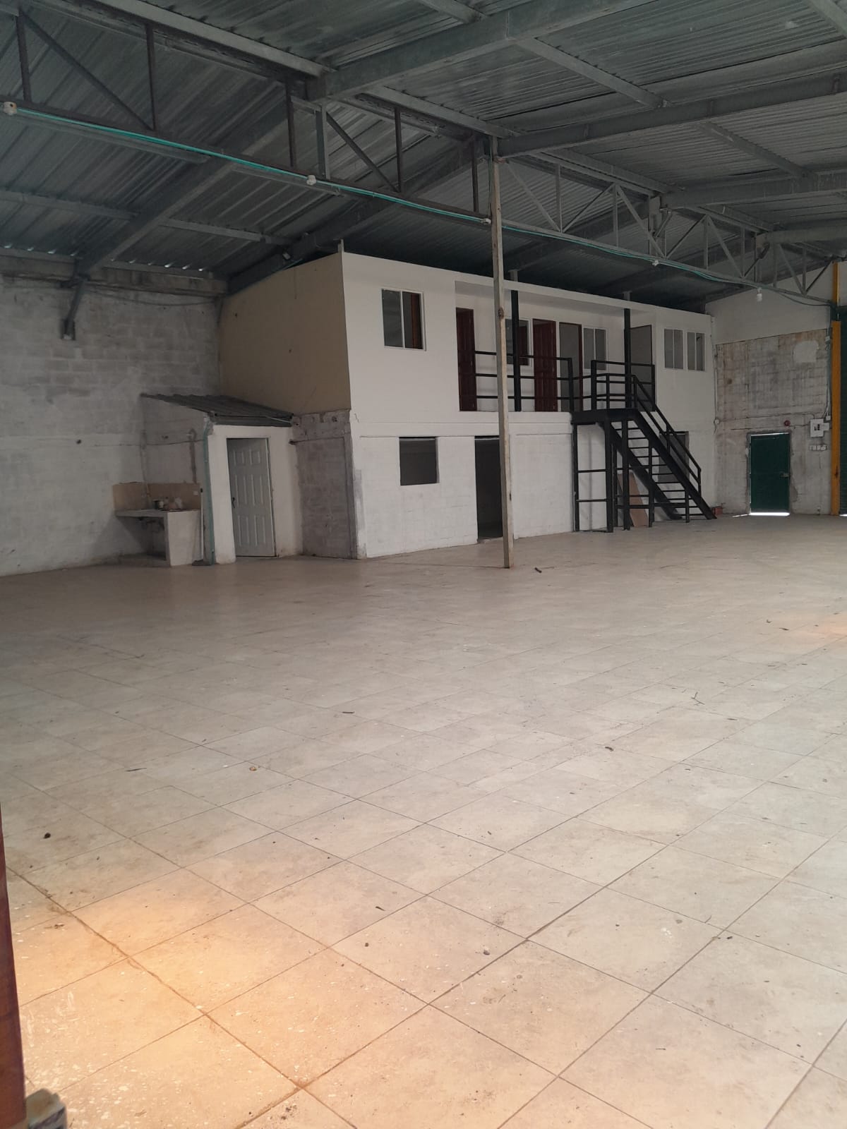 BODEGA EN ARRIENDO EL BOSQUE - CARTAGENA