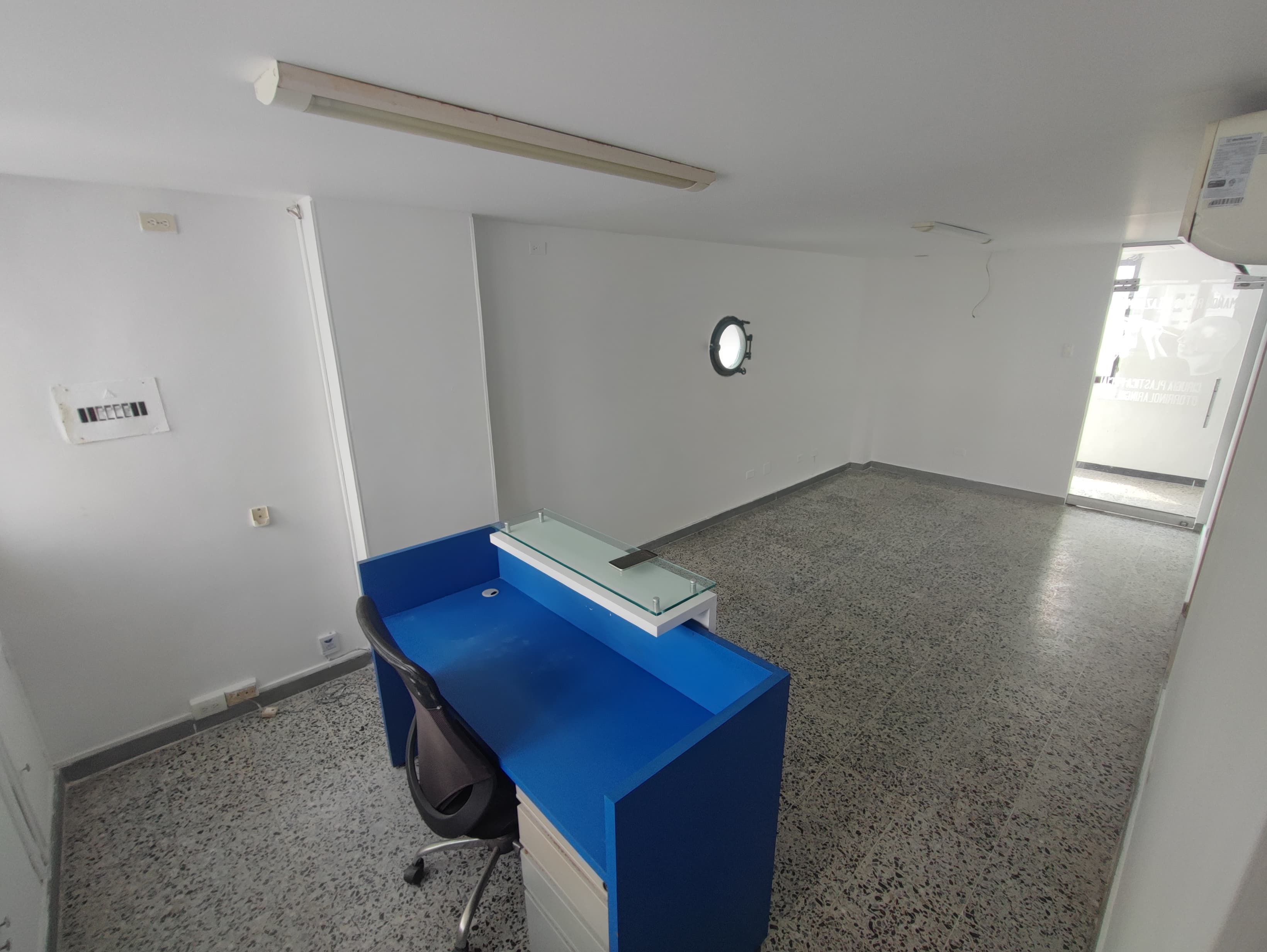 OFICINA EN ARRIENDO BOCAGRANDE – CARTAGENA